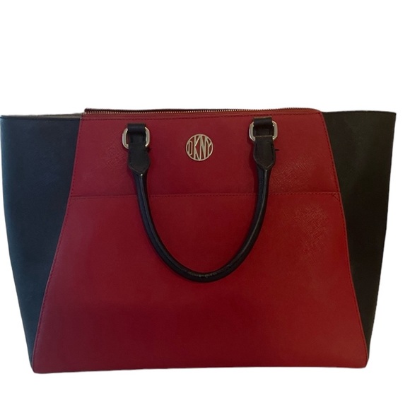 DKNY Bryant Park Red and Black Large Saffiano Bag - Picture 2 of 9
